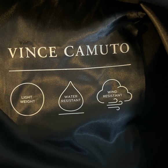 Vince Camuto Ladies' Rain Jacket Size small - Picture 5 of 6